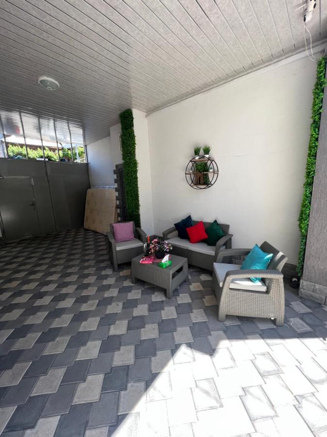 Cool Blue Interior Self Check In Apartman Jereván Kültér fotó
